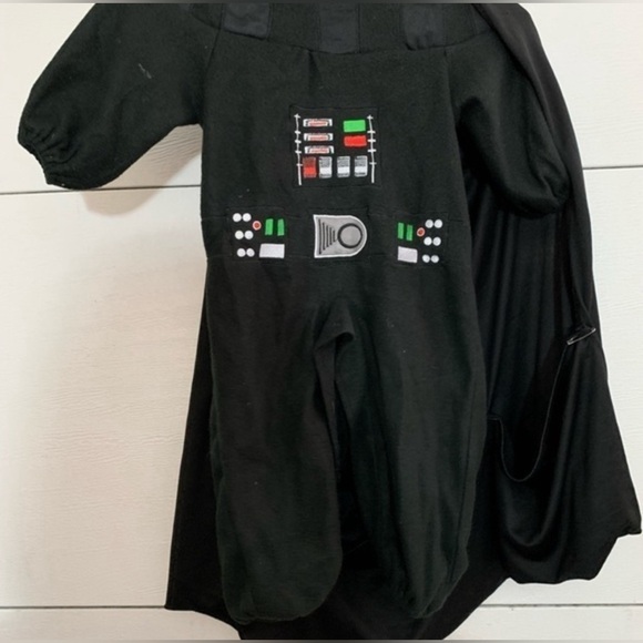 Toddler Darth Vader costume with upgraded cape - Picture 2 of 6
